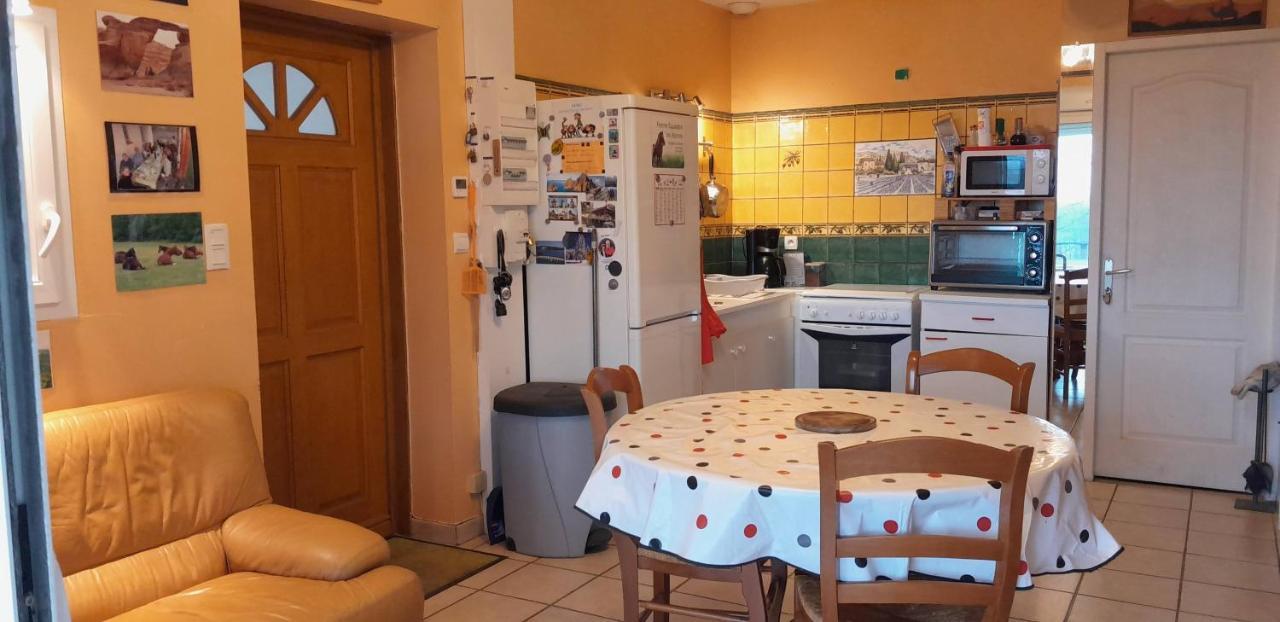 Ferme Equestre Des Abrons Villa Pailloles Dış mekan fotoğraf